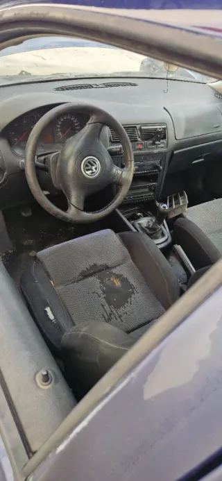 Volkswagen Golf 2001