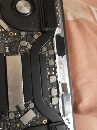 Macbook Pro 2017 Argento