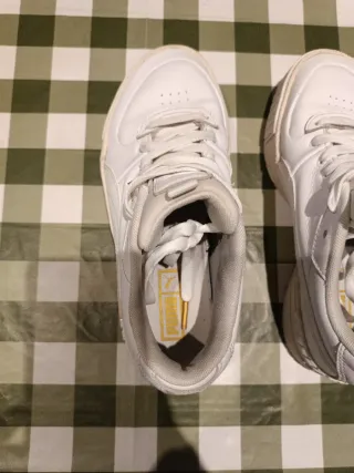 Zapatillas Puma Blancas