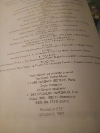 ASTERIX: E`ESCUT ARVERN