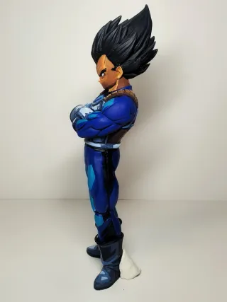 Figura Vegeta Dragon Ball Z Pintada a Mano