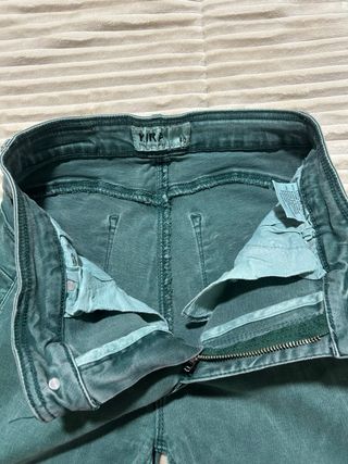 Jeans Kira skinny tiro medio verde agua T40