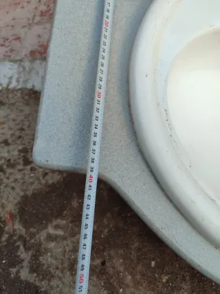 Lavabo de mármol y porcelana