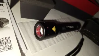 Linterna Ledlenser P5 150lm 120m nueva