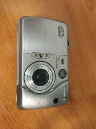 Cámara Olympus C50 Zoom Plata