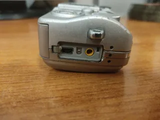 Cámara Olympus C50 Zoom Plata