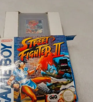 Street Fighter II per Game Boy con scatola