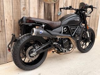 Ducati Scrambler Icon Dark