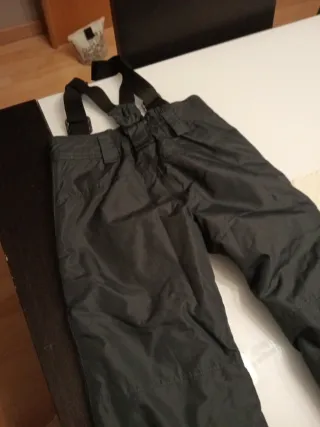 Mono de esquí 2-4 años