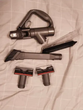 Aspiradora Dyson con Accesorios