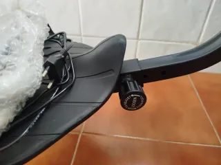 Patinete eléctrico tipo moto trike