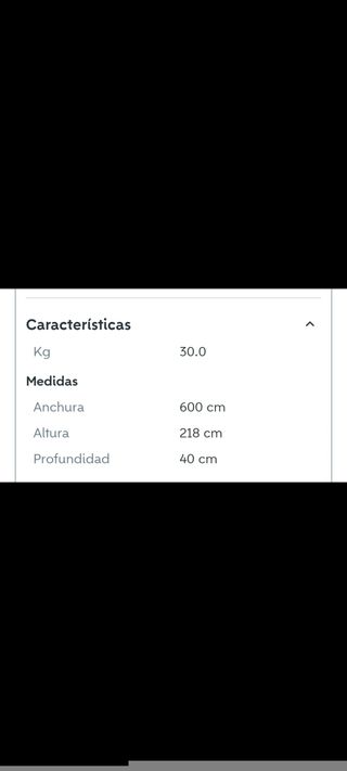 Estantería y mueble con cajones