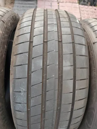 4 Neumáticos Goodyear 245/45/19 102y