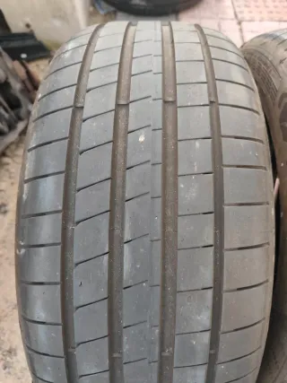 4 Neumáticos Goodyear 245/45/19 102y