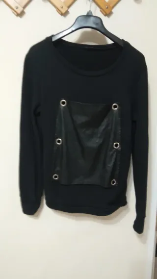 Completo nero skinny push up più  t-shirt