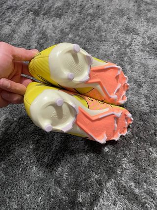 Chuteiras Nike Mercurial Vapor 15 Academy FG/MG