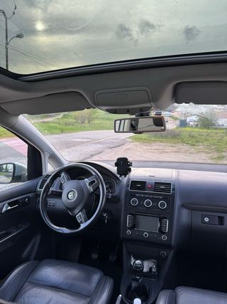 Volkswagen Touran 2013