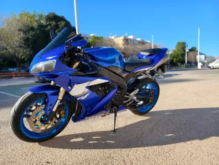 Vendo Yamaha R1 2006 cambio x Honda cbr650 e-clutc