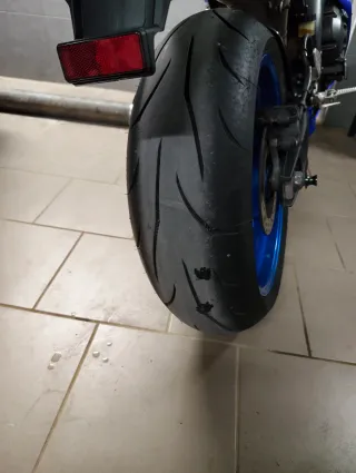 Vendo Yamaha R1 2006 cambio x Honda cbr650 e-clutc