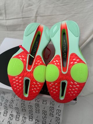 Nike Alphafly 3 Coral y amarillo