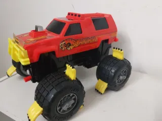 Macchina giocattoloTHE  ANIMAL GIG  rossa