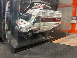 Iveco Daily Eminence 1:43