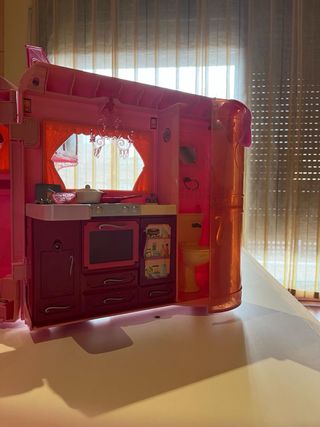 Casa de Muñecas Barbie Rosa
