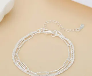 Pulsera de plata multicapa