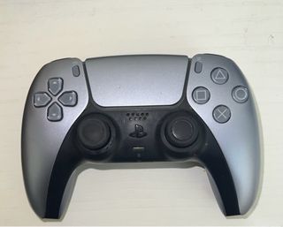 Consola PS5 825GB + 2 Mandos