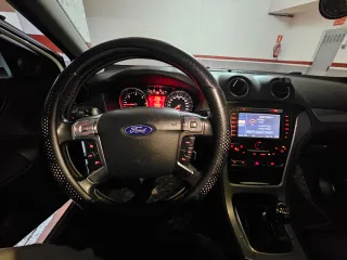 Ford Mondeo 2014