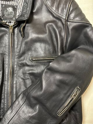 Iguana Custom, chupa de piel 9XL con protecciones