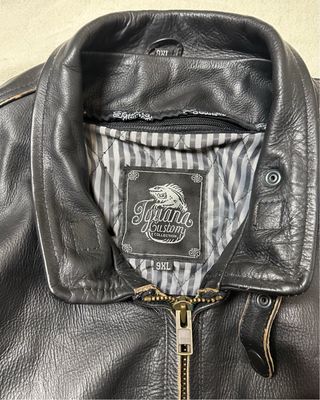 Iguana Custom, chupa de piel 9XL con protecciones