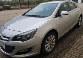 Opel Astra 2015