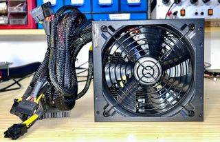 Fuente de alimentación 700W TooQ