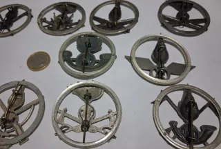 Lote 12 insignias militares Italia Vintage