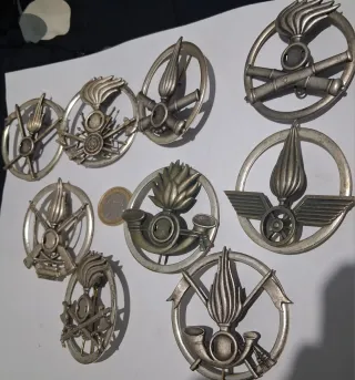 Lote 12 insignias militares Italia Vintage