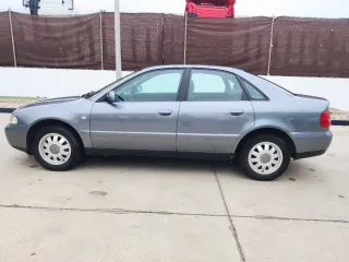 Audi A4 2000