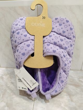 Zapatos nuevos 39 regalo pantuflas