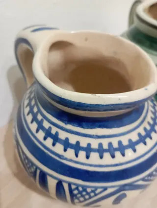 Jarras de cerámica decoradas