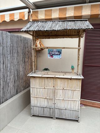 Bar Hawaiano Bambú con 2 Taburetes