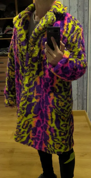 Abrigo unisex leopardo multicolor