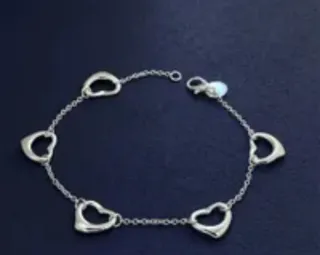 Pulsera Corazones Plata