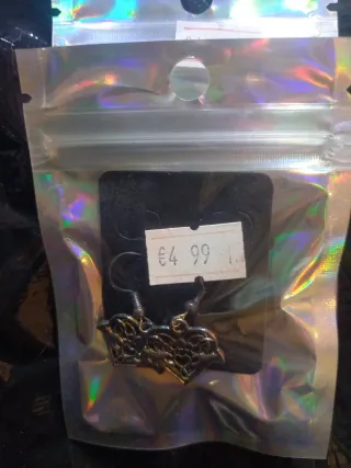 Pendientes hechos a mano