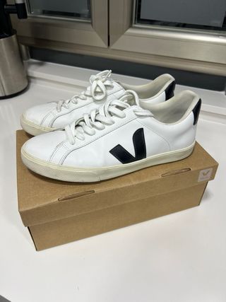 Veja Esplar Logo Leather Sneakers