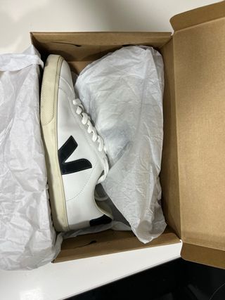 Veja Esplar Logo Leather Sneakers