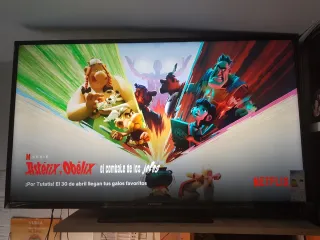 Televisor LED Infiniton 55" Como Nuevo