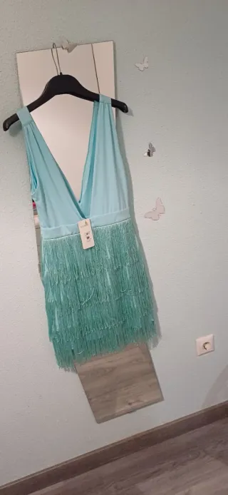 Vestido turquesa flecos