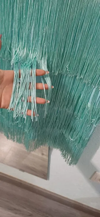 Vestido turquesa flecos