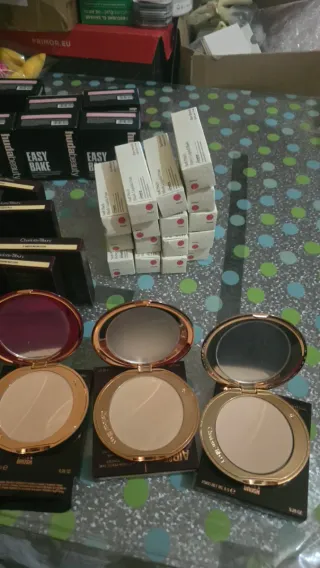 Charlotte Tilbury Maquillaje