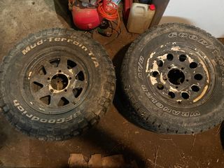 Neumáticos BFGoodrich Mud-Terrain T/A y Goodyear W